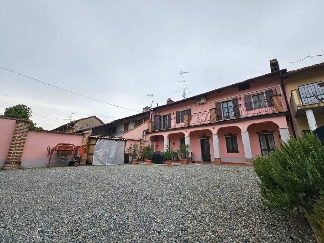 Casa indipendente in vendita a Crescentino VC
