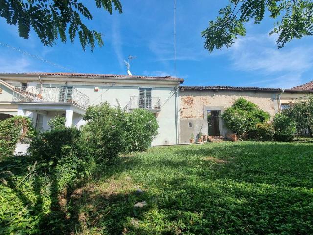 Casa indipendente in vendita a Crescentino VC