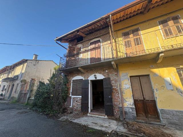 Casa indipendente in vendita a Crescentino VC