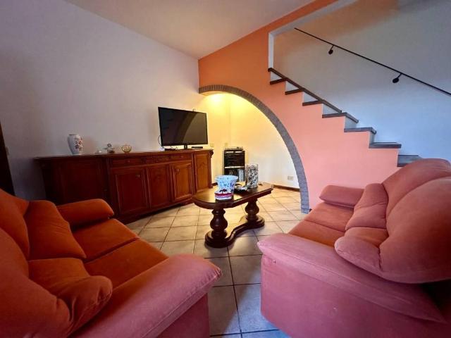 Casa indipendente in vendita a Crespina e Lorenzana PI