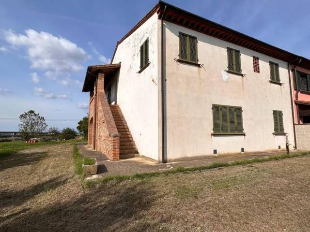 Casa indipendente in vendita a Crespina e Lorenzana PI