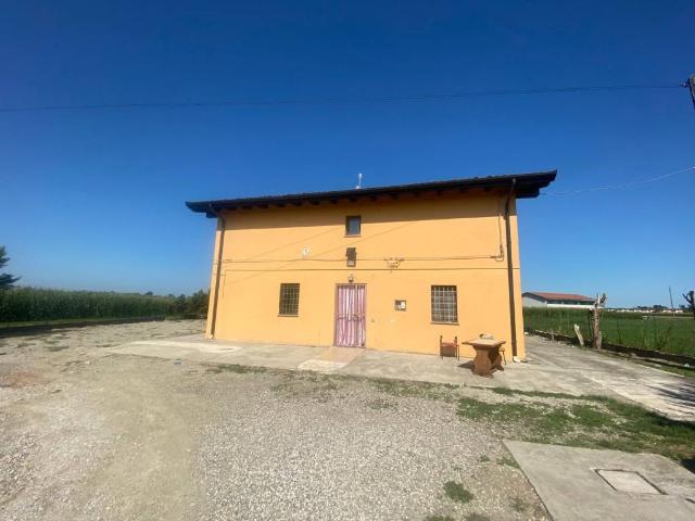 Casa indipendente in vendita a Crevalcore BO