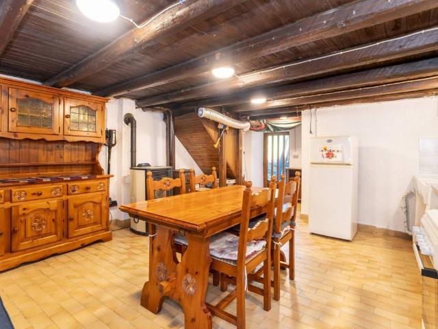 Casa indipendente in vendita a Crissolo CN