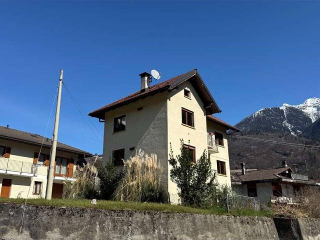 Casa indipendente in vendita a Crodo VB