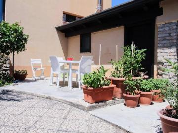 Casa indipendente in vendita a Cropani CZ
