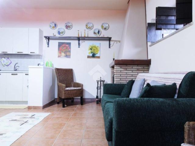 Casa indipendente in vendita a Cropani CZ