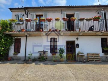 Casa indipendente in vendita a Crotta d'Adda CR
