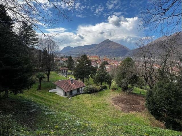 Casa indipendente in vendita a Cuvio VA