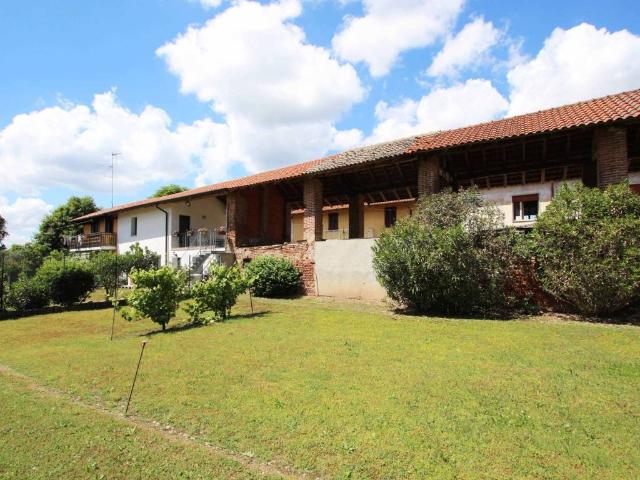 Casa indipendente in vendita a Cuggiono MI