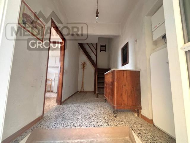 Casa indipendente in vendita a Cune, Borgo a Mozzano