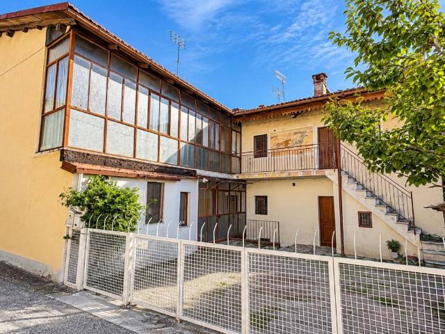 Casa indipendente in vendita a Cuneo CN