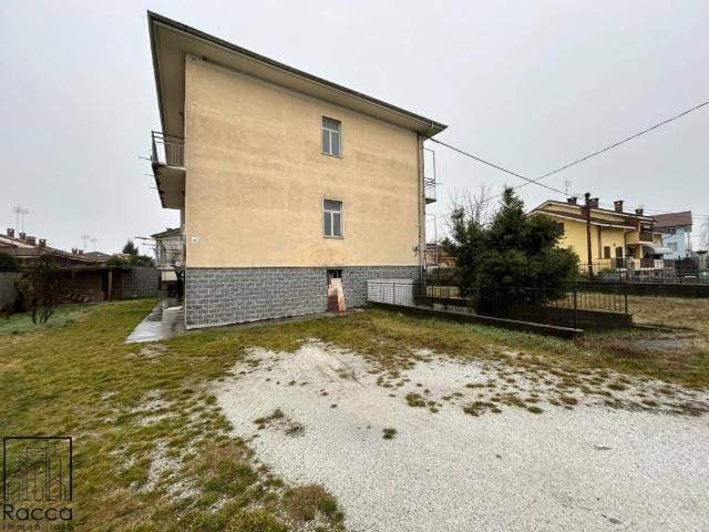 Casa indipendente in vendita a Cuneo CN
