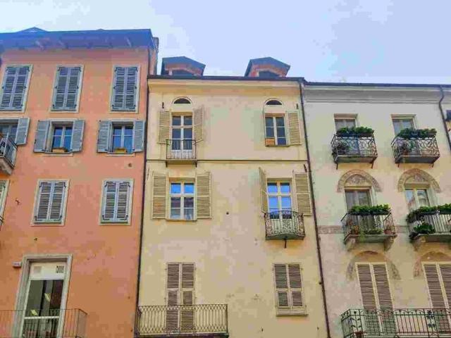 Casa indipendente in vendita a Cuneo CN