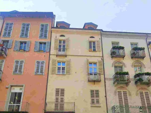 Casa indipendente in vendita a Cuneo CN