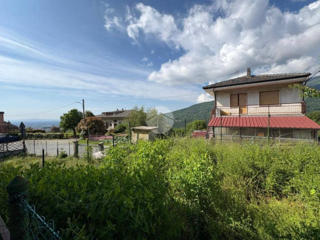 Casa indipendente in vendita a Cuorgnè