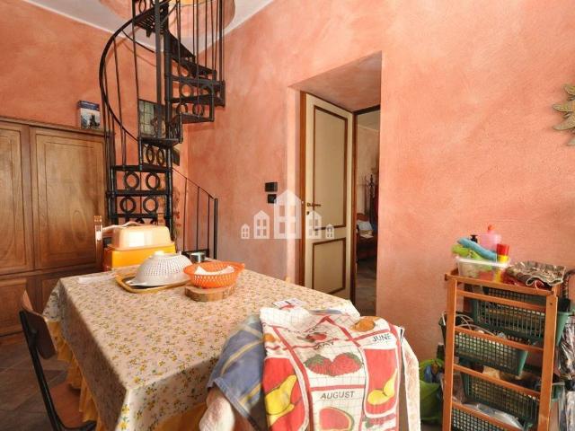 Casa indipendente in vendita a Cuorgnè TO