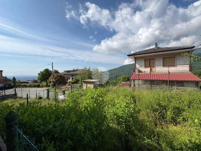 Casa indipendente in vendita a Cuorgnè TO