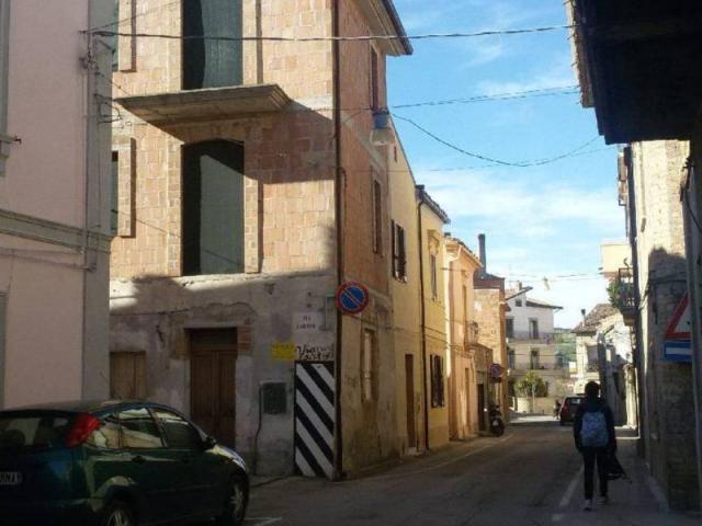 Casa indipendente in vendita a Cupello CH
