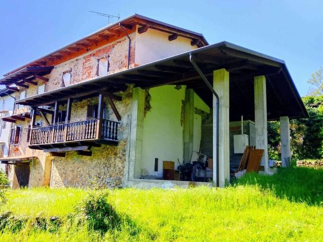 Casa indipendente in vendita a Curino BI