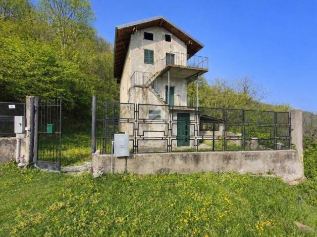 Casa indipendente in vendita a Curino BI
