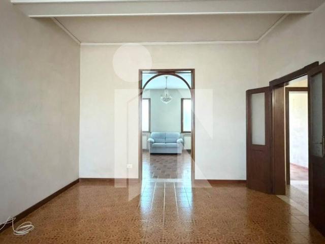 Casa indipendente in vendita a Curtatone MN