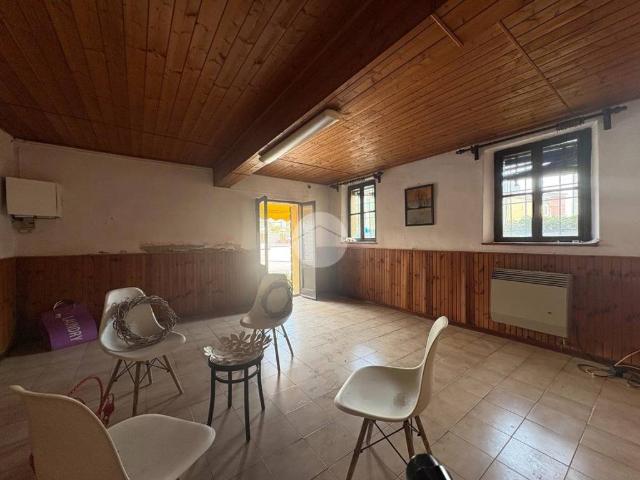 Casa indipendente in vendita a Curtatone MN