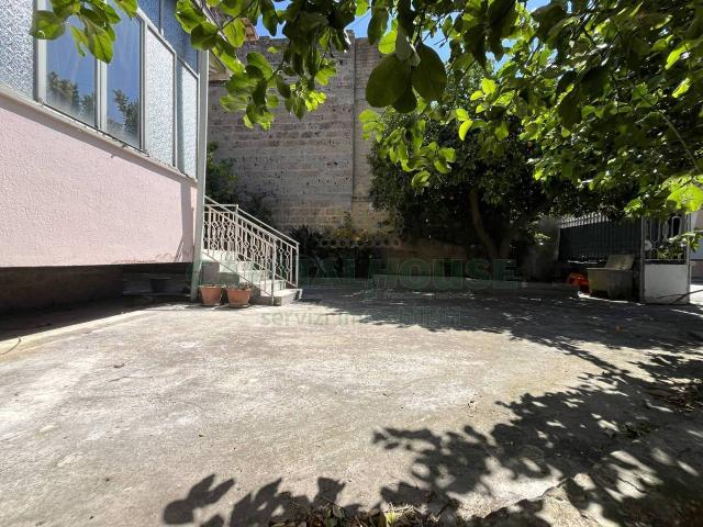 Casa indipendente in vendita a Curti