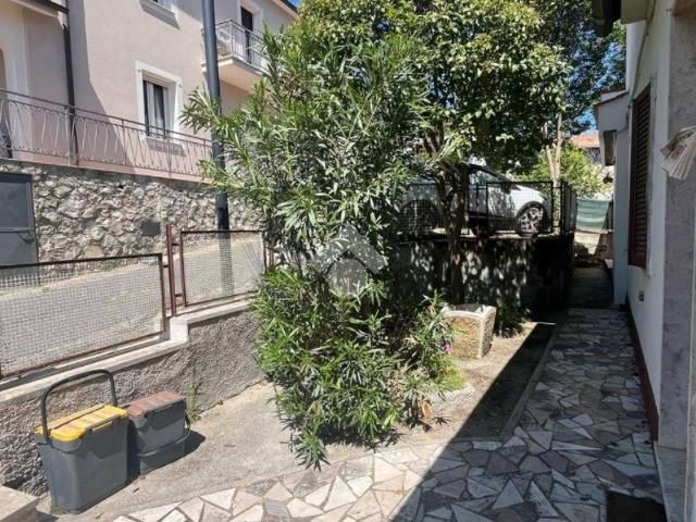 Casa indipendente in vendita a Amelia TR