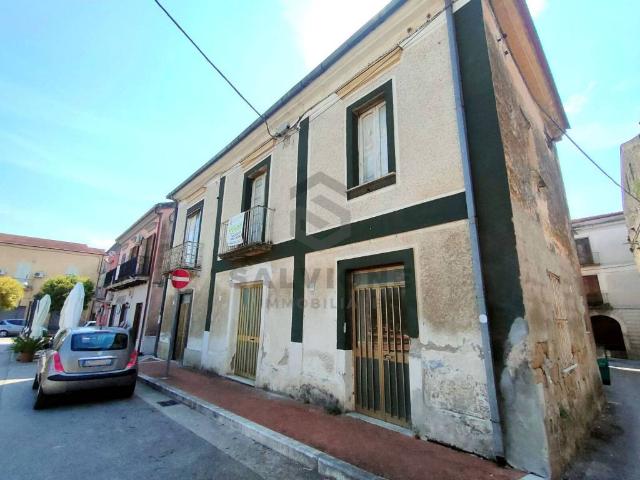 Casa indipendente in vendita a Amorosi BN