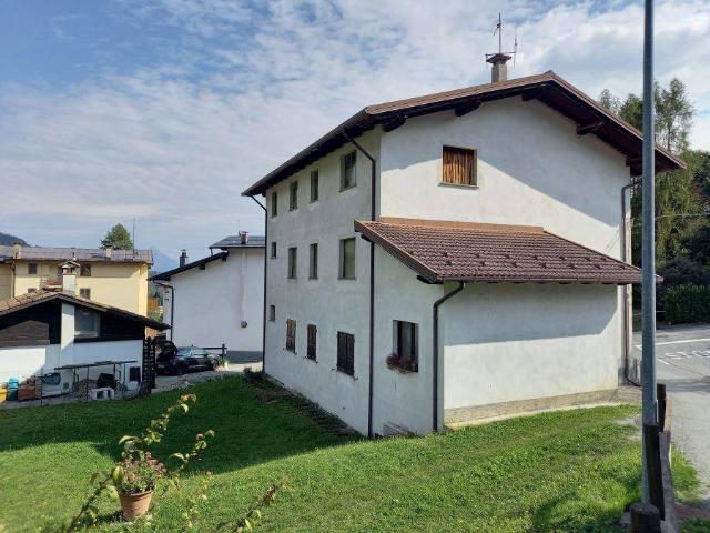Casa indipendente in vendita a Ampezzo UD