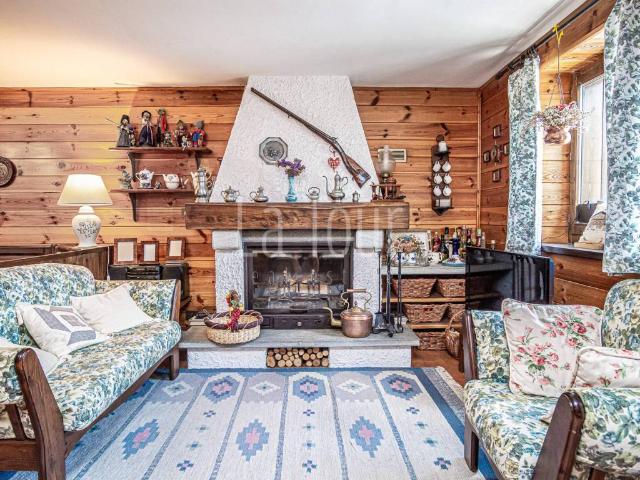 Casa indipendente in vendita a Antey Saint Andrè AO