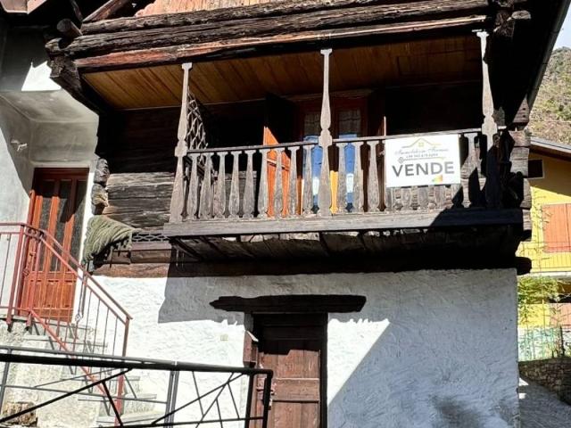 Casa indipendente in vendita a Antrona Schieranco VB