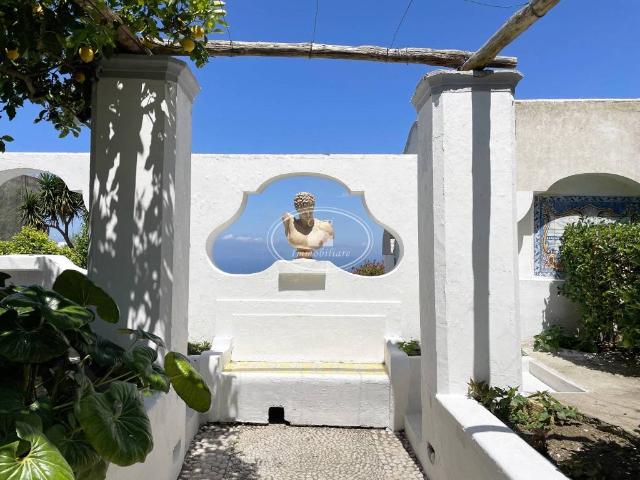 Casa indipendente in vendita a Anacapri NA