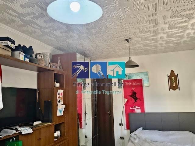 Casa indipendente in vendita a Ancona AN