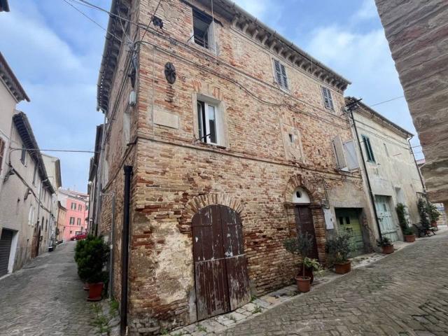 Casa indipendente in vendita a Ancona