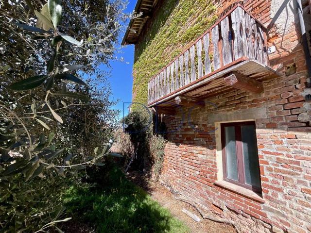 Casa indipendente in vendita a Andezeno TO