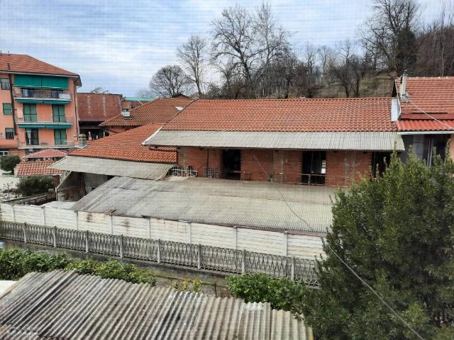 Casa indipendente in vendita a Andezeno TO