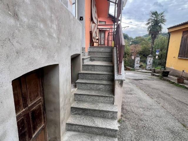 Casa indipendente in vendita a Andorno Micca BI
