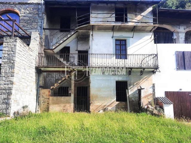 Casa indipendente in vendita a Andrate TO