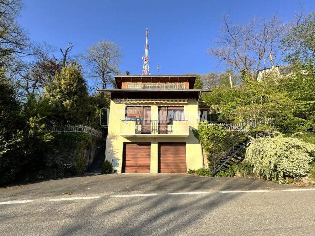 Casa indipendente in vendita a Andrate TO