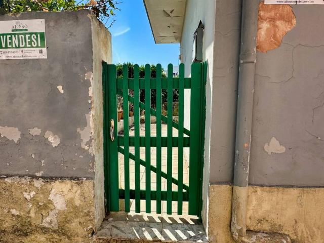 Casa indipendente in vendita a Andrano LE