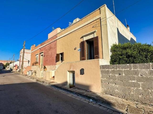 Casa indipendente in vendita a Andrano LE