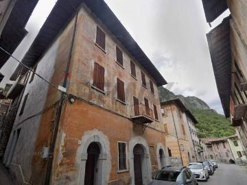 Casa indipendente in vendita a Anfo