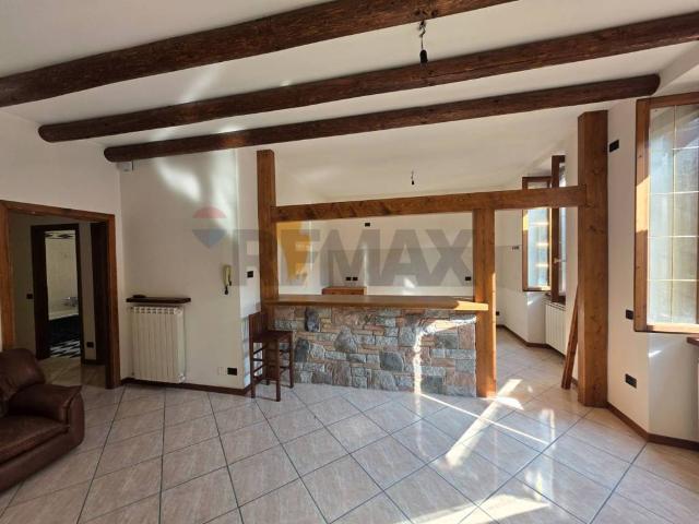 Casa indipendente in vendita a Anfo BS