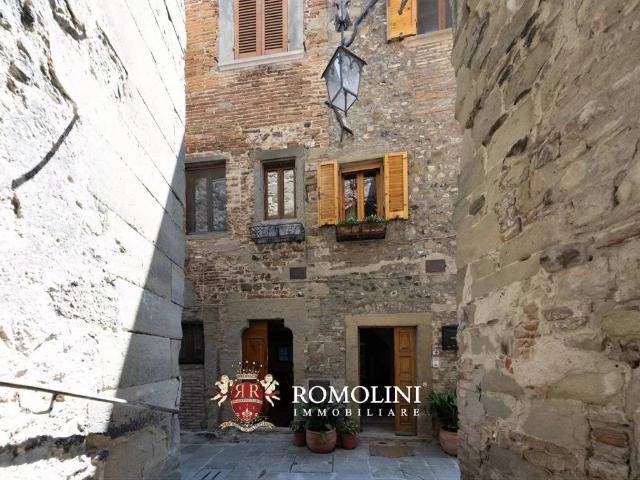 Casa indipendente in vendita a Anghiari AR