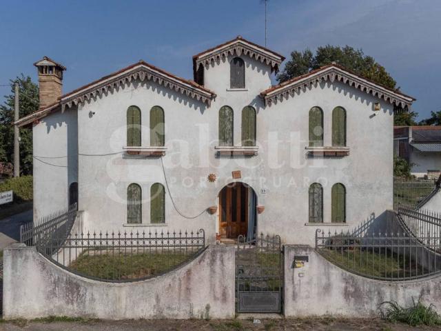Casa indipendente in vendita a Annone Veneto VE