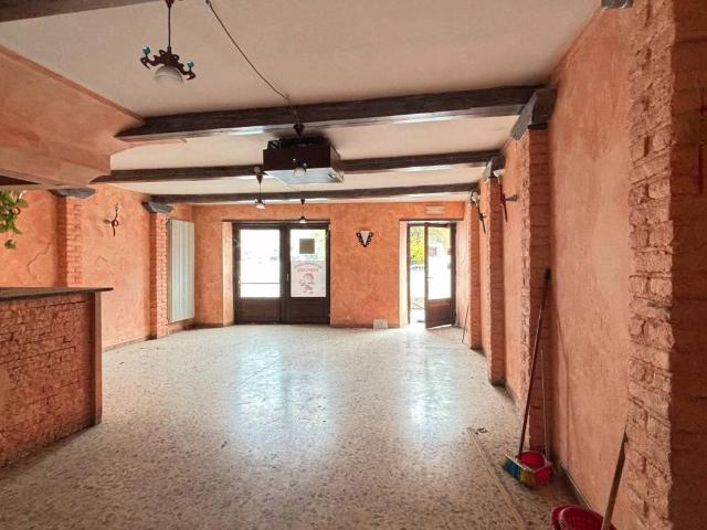 Casa indipendente in vendita a Aosta AO