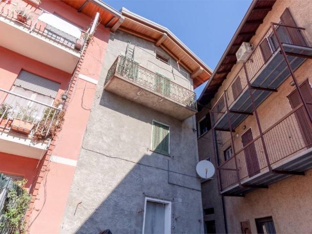 Casa indipendente in vendita a Abbadia Lariana LC