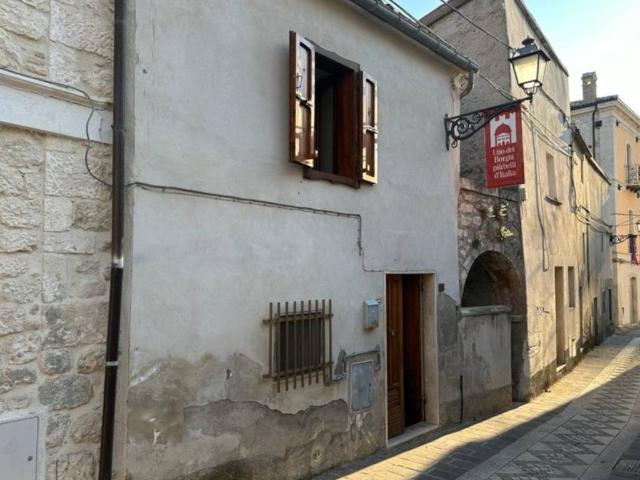 Casa indipendente in vendita a Abbateggio PE