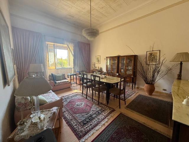 Casa indipendente in vendita a Aci Castello CT